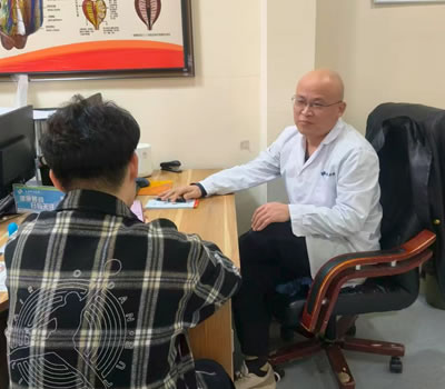 商丘市|男科医师高朋磊：守护男性健康，专业男科诊疗